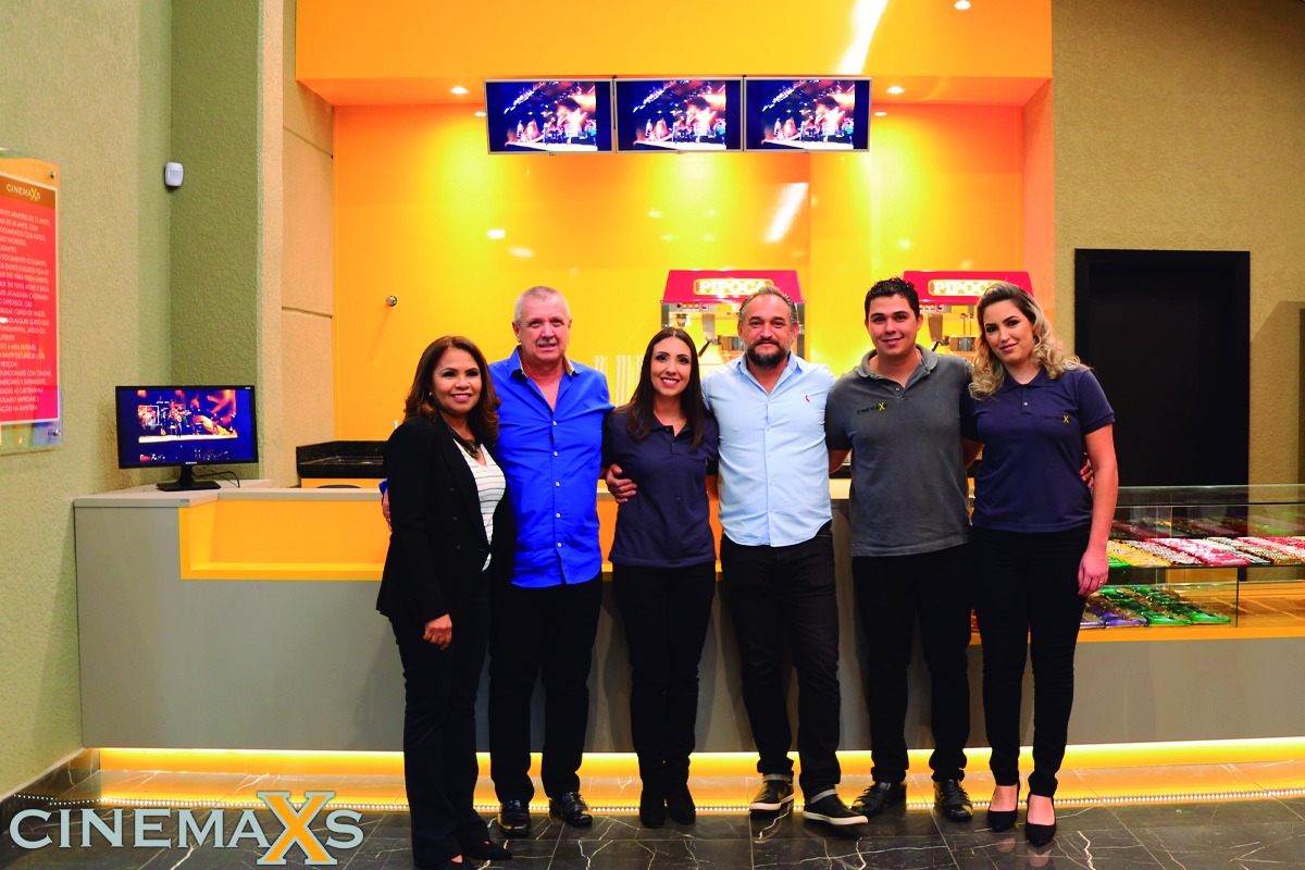 Cinemaxs e a magia do cinema de rua Coletivo Nerd