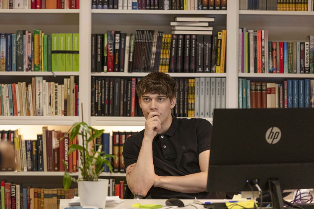 amor e anarquia - coletivo nerd