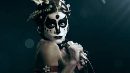 Homem com H: cinebiografia de Ney Matogrosso ganha trailer