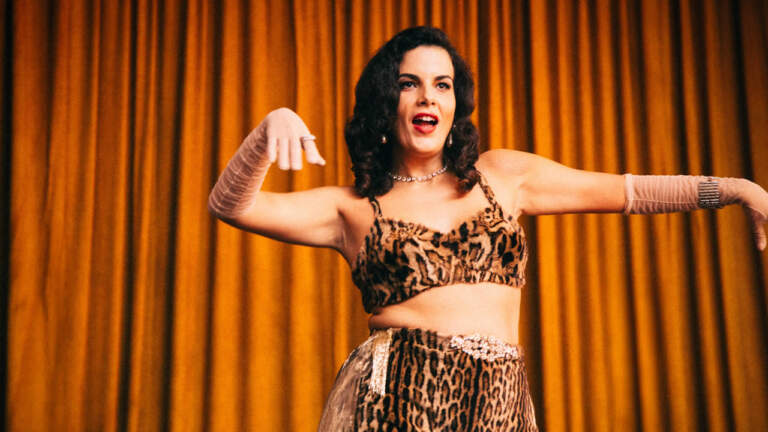 "Homem com H", protagonizado por Jesuíta Barbosa, ganha novo trailer