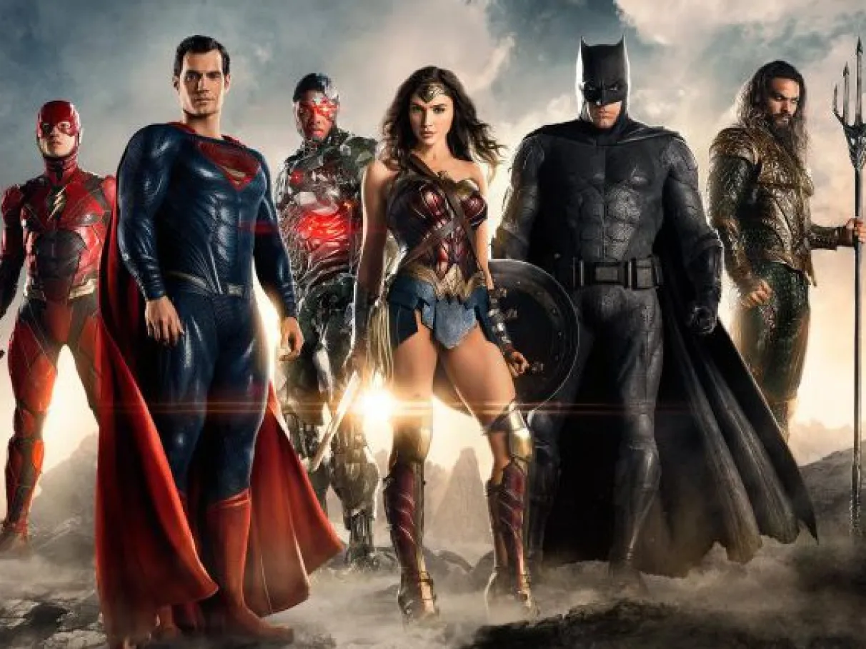 Trajes de Heróis: a volta da quadrinização dos uniformes heróicos